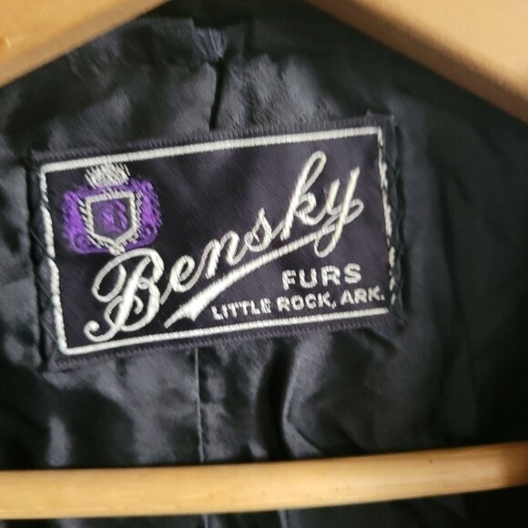 Vintage Bensky Furs Curly Wool Cape Pockets Black One Size - Picture 2 of 9